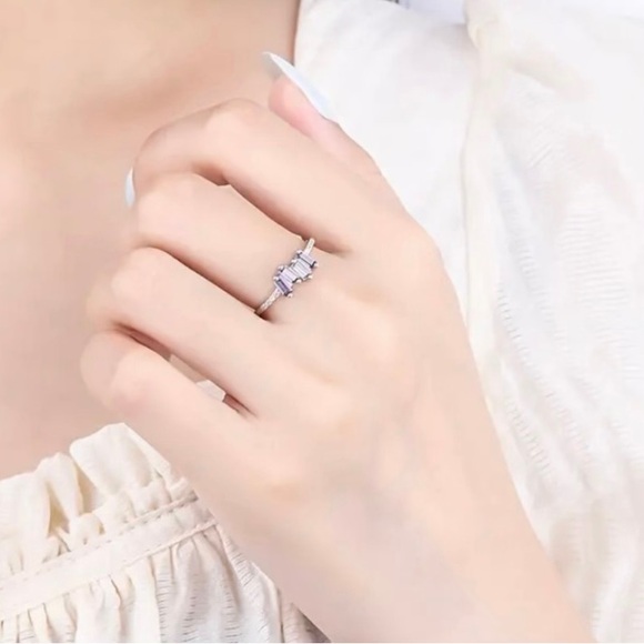 Purple ring - Picture 3 of 5
